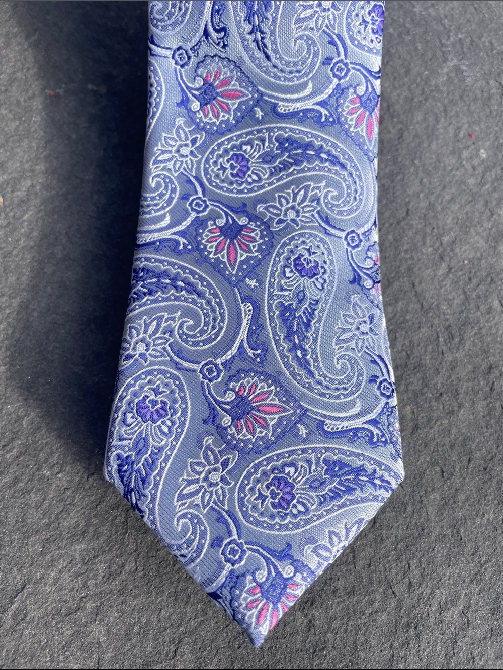 Men's  Paisley Tie with Silver Accents